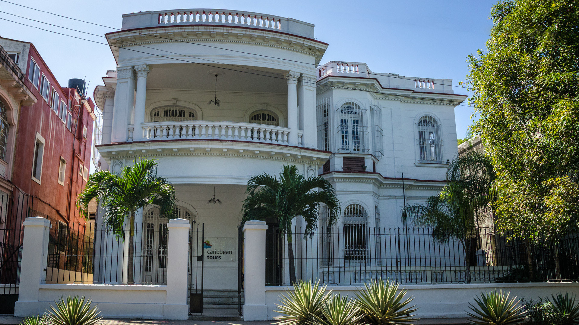 Caribbean Tours Office